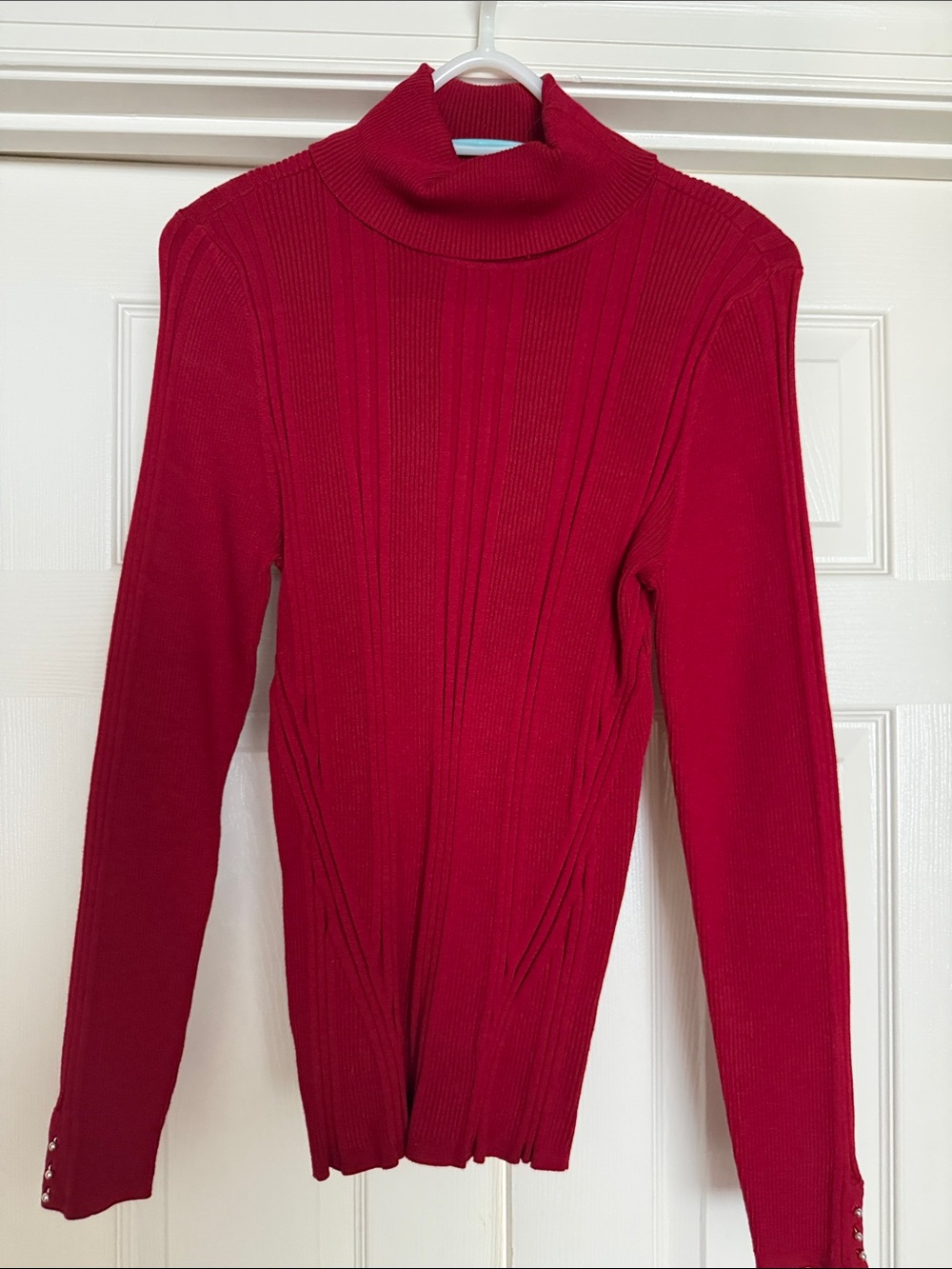 NWOT White House Black Market Crimson Ribbed Turtleneck Sweater